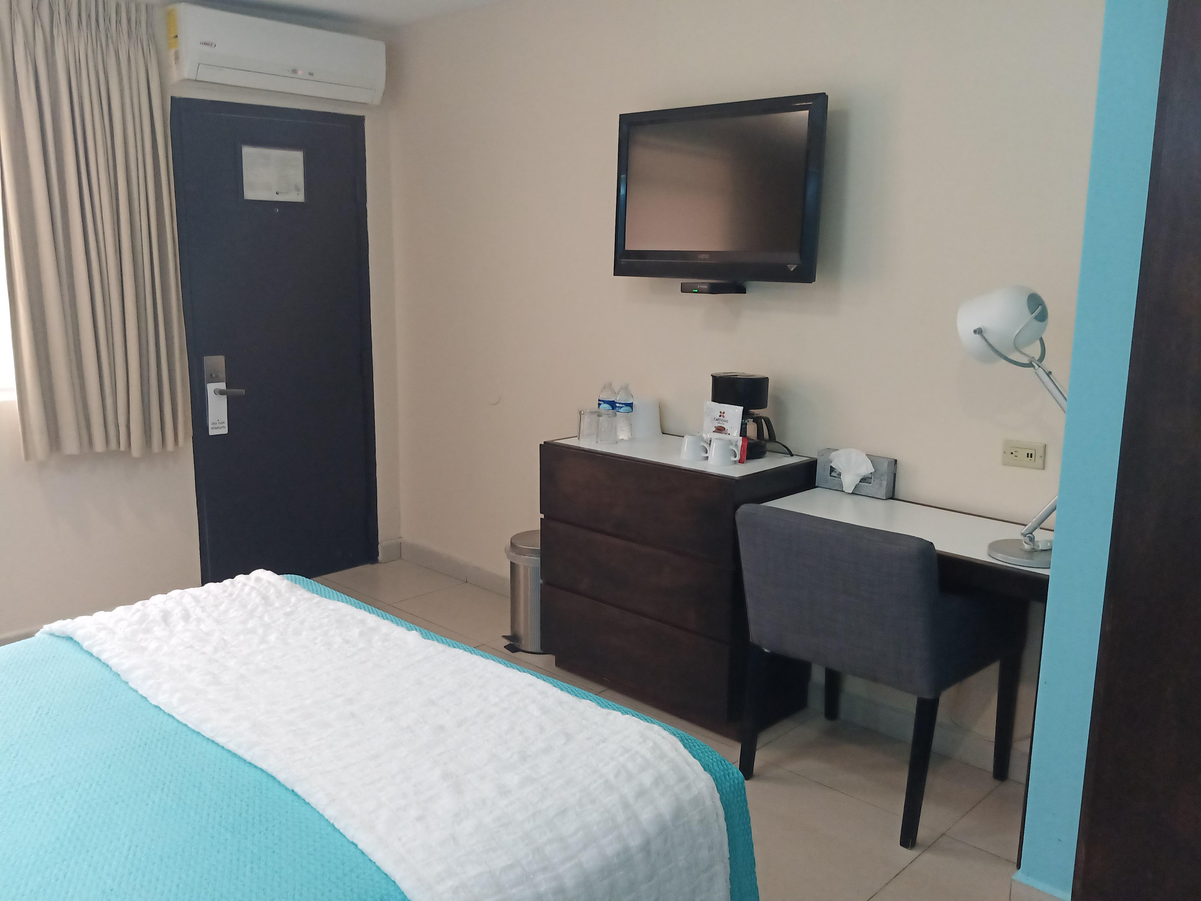 Baja Inn Hoteles Ensenada Esterno foto