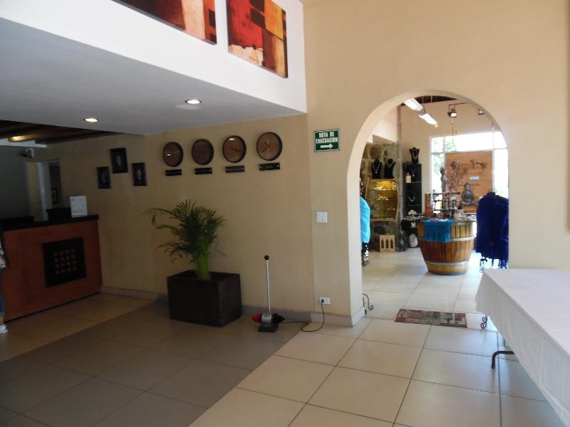 Baja Inn Hoteles Ensenada Esterno foto