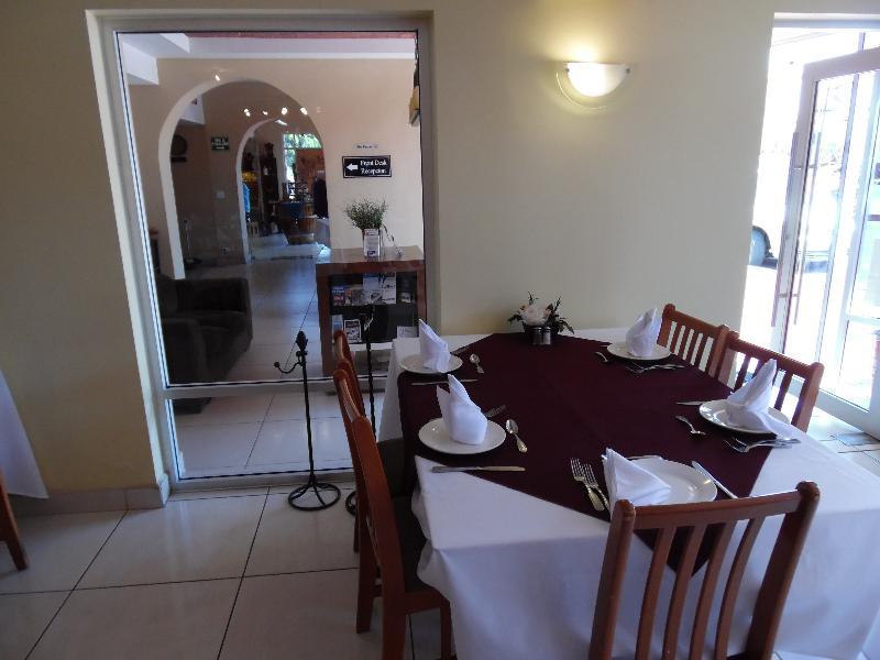 Baja Inn Hoteles Ensenada Esterno foto