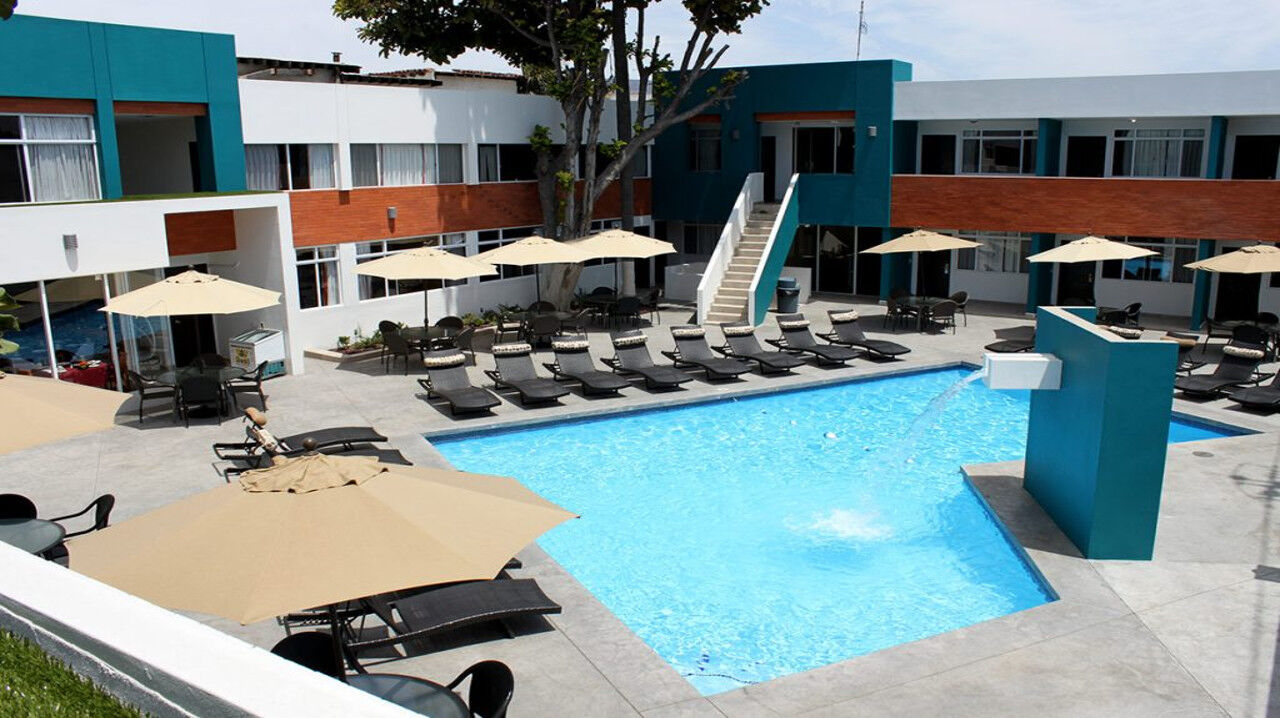 Baja Inn Hoteles Ensenada Esterno foto